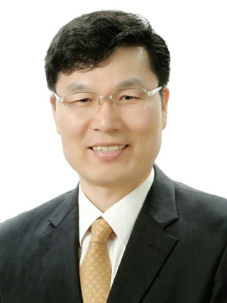 이호진목사.jpg